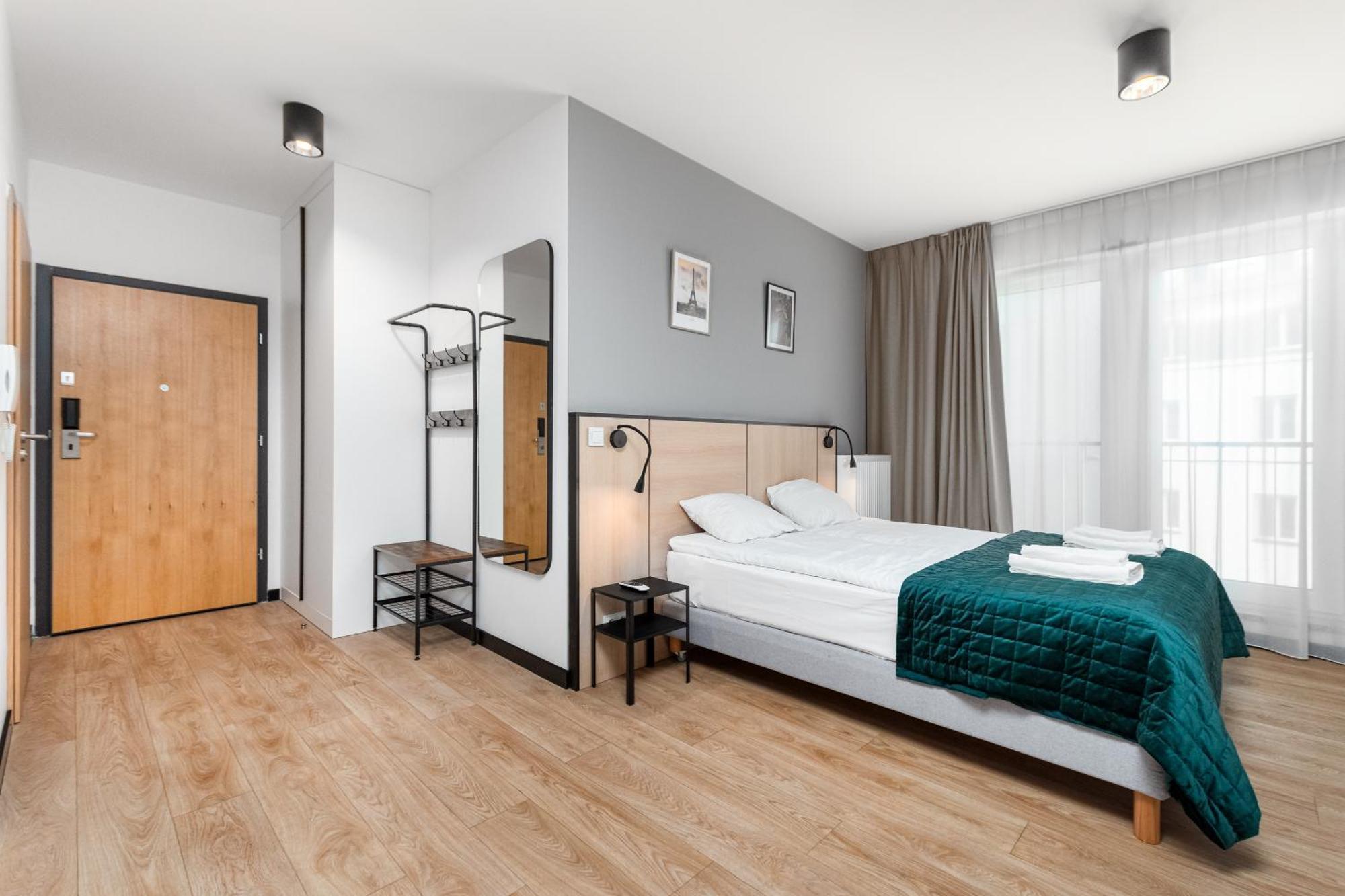 Zamoyskiego 37 By Homeprime Warszawa Exteriör bild