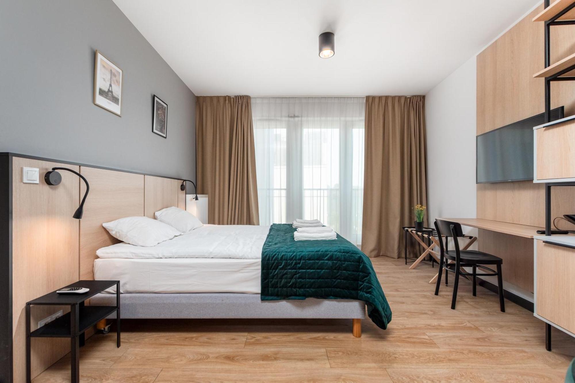 Zamoyskiego 37 By Homeprime Warszawa Exteriör bild