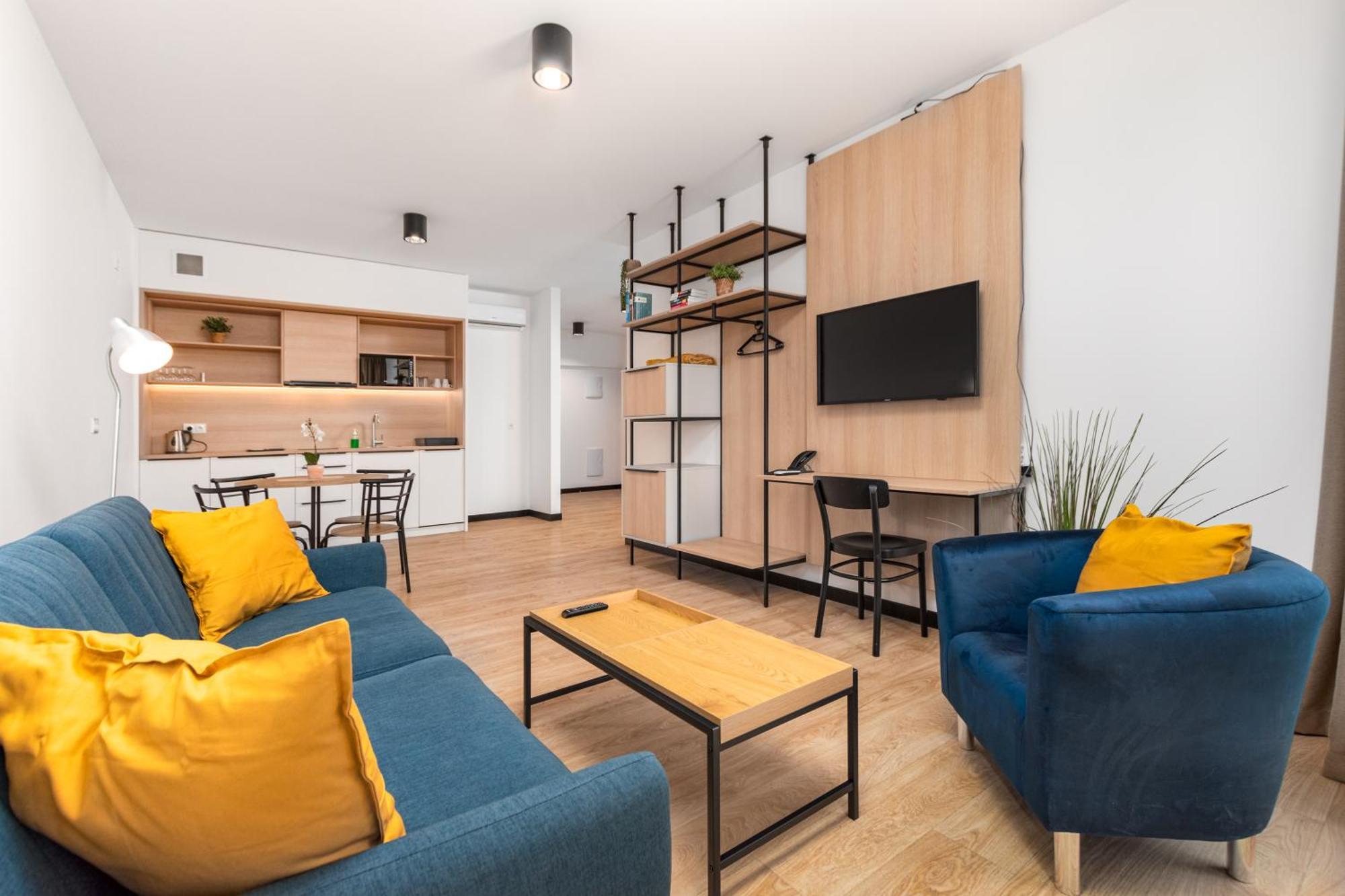 Zamoyskiego 37 By Homeprime Warszawa Exteriör bild