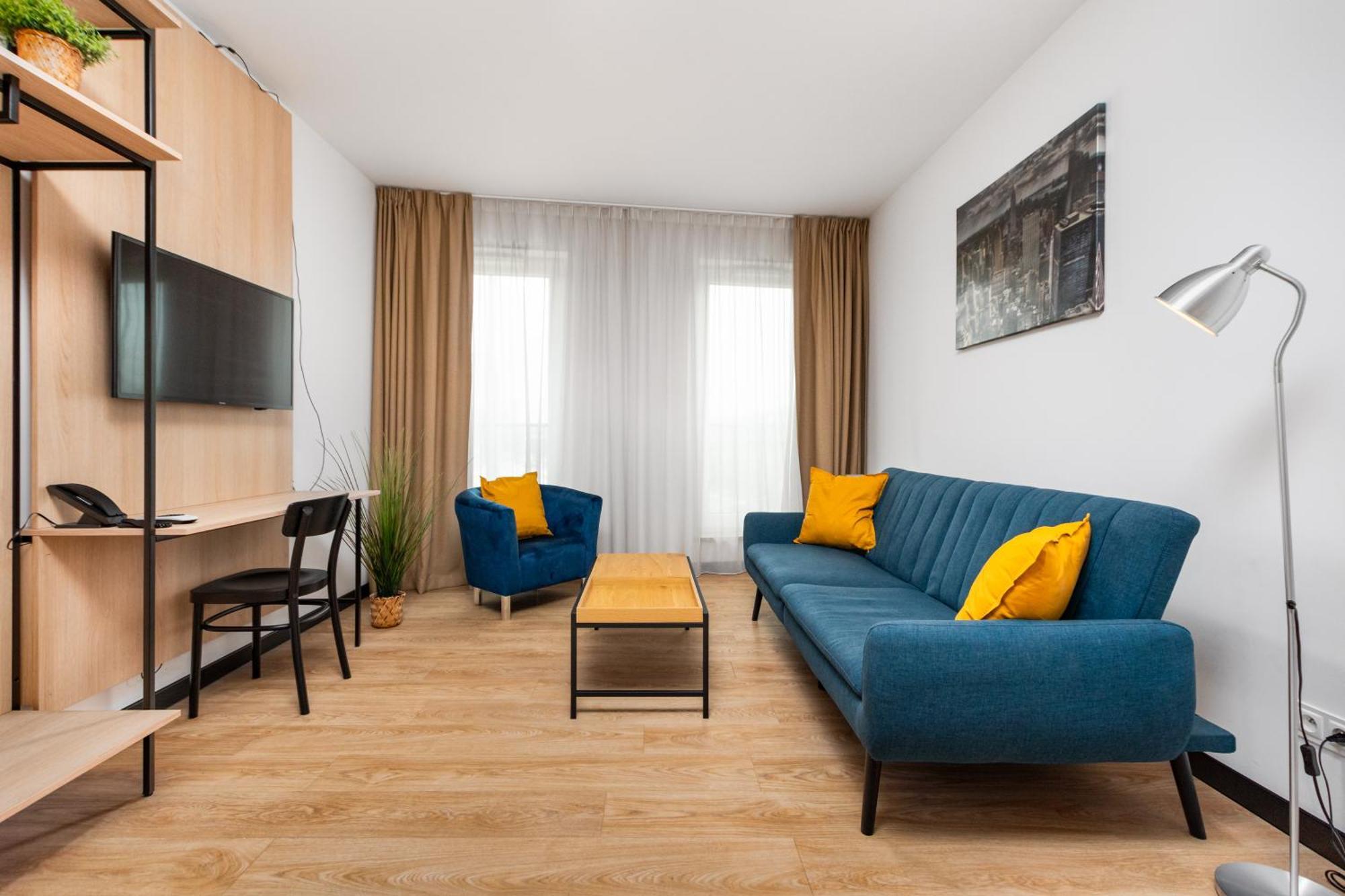 Zamoyskiego 37 By Homeprime Warszawa Exteriör bild